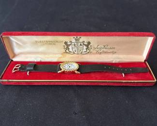 Lot # : 328h - Vintage Geneva wristwatch
