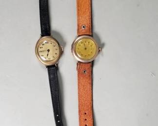 Lot # : 134 - Pair of vintage gold-plated manual-wind wristwatches