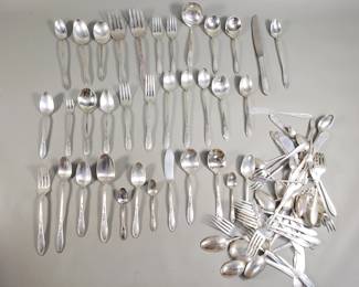 003 Lot 309 Oneida sterling silver flatware set