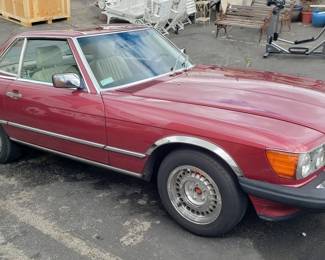 001 Lot 333c 1989 MercedesBenz 560SL