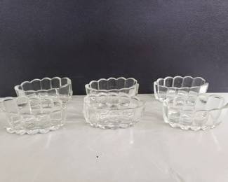 Lot # : 350 - Group of princess house crystal spoon rests