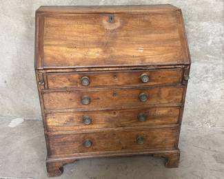 099 Lot 87 Antique walnut secretary desk
