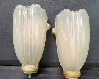 112 Lot 389 Art Deco spelter and glass wall sconces