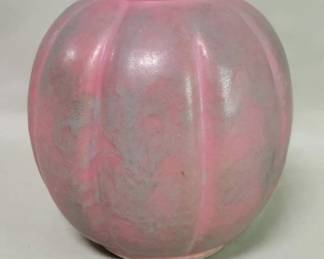 Lot # : 76 - Burley Winter pottery vase
