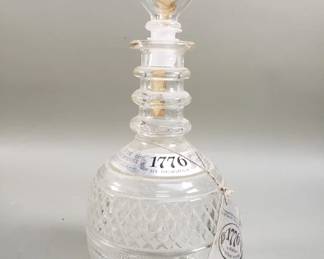 103 Lot 157 Vintage Tiffany and Co. Seagram 1776 Bicentennial whiskey decanter
