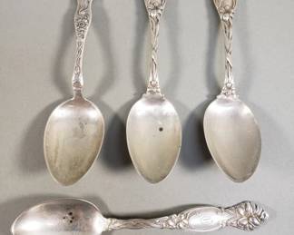 094 Lot 6 Group of art nouveau sterling silver spoons