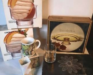 Lot # : 318h - Vintage yellow glass, Crown Corning, Hostess glassware various sizes