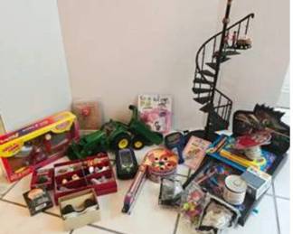 Lot #279 Vintage Toys, Games & Collectibles Collection | John Deere Tractor, Electronic Games, Puzzles & Nostalgic Treasures