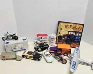 Lot #363 Vintage Model & Collectible Bank Collection | Texaco Coin Bank Truck, Die-Cast Vehicles, Advertising & More
