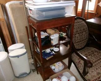 KITCHEN WARWARES