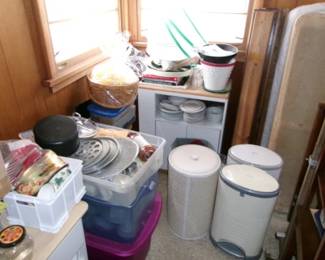 KITCHEN WARES