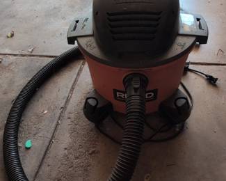 RIDGID Gallon Wet or Dry Vacuum