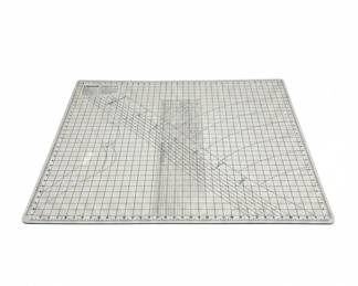 Omnigrid Folding Cutting Mat
