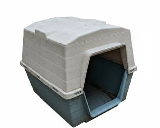 Petmate Barnhome III Dog House