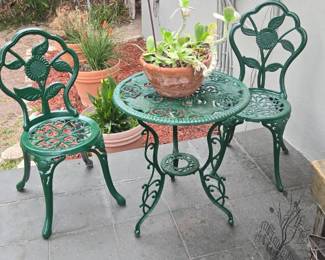 Nice patio set