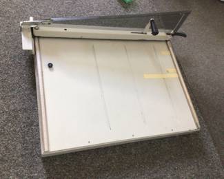 Professional paper cutter