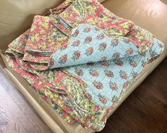 PB Queen Quilt Set- $25