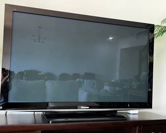 PANASONIC TV