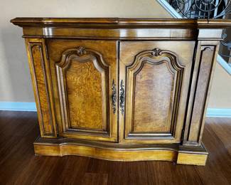 DREXEL HERITAGE BUFFET/SERVER