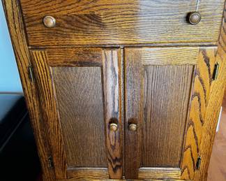 SOLID OAK CABINET