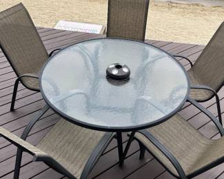 SIX PIECE PATIO SET