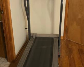 Weslo Folding Treadmill second image