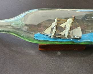 Ship in a bottle