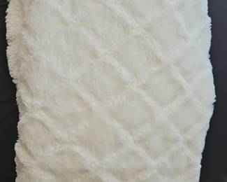 Faux Fur Throw Blanket
