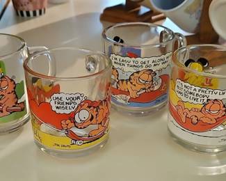 Garfield McDonalds Glasses Set