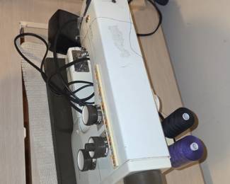 Viking Husqvarna Sewing Machine second image