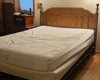 Oak Panel Bed Frame and Mattress Set