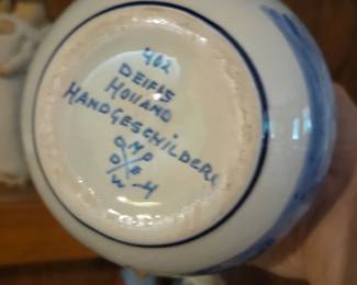 Delft Blue Vase second image
