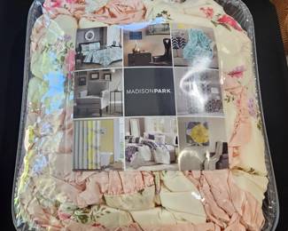 Floral Comforter Set