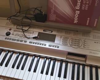 Yamaha Portable Grand DGX Keyboard second image