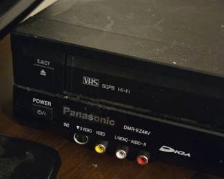 DVD VHS Recorder second image
