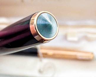 Vintage Parker 61 Fountain Pen & Mechanical Pencil Set Black Gold Filled Caps in Original Box