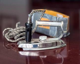 1940’s 6” Rogerette travel Iron by the Hoffman company