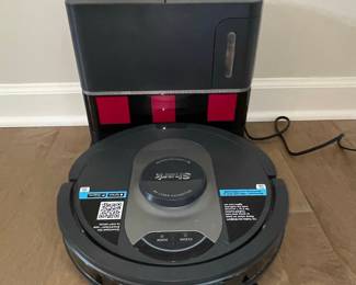Shark AI Robot Vacuum with Self-Empty Base
