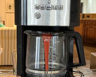 Krups EC321 12-Cup Programmable Coffee Maker