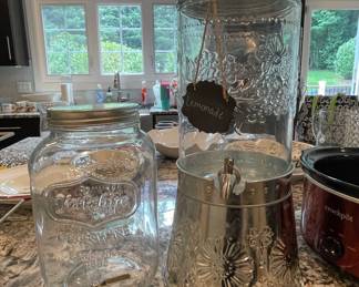 Yorkshire Glassware Established Beverage Dispenser and Embossed Metal Base Beverage Dispenser