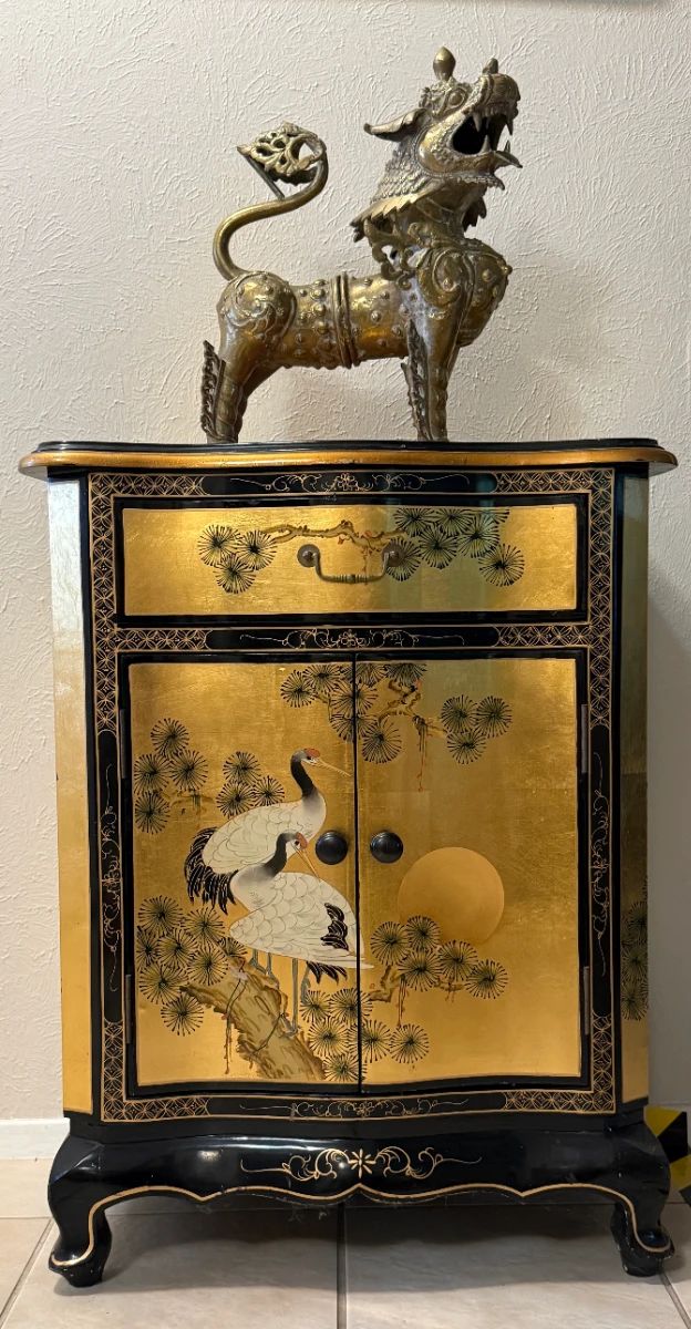 Chinoiserie Gilt Crane Cabinet/Nightstand