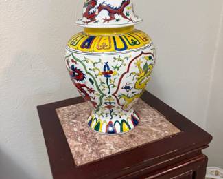 Wucai 5 color palette on Rosewood Pedestal / Table with Marble Center