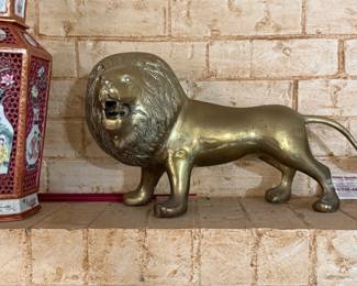 Brass Heavy walled hollow Prowling / Roaring stance Lion - Mantel Ornament