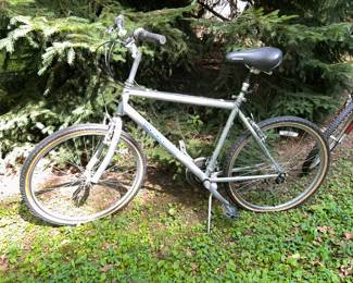 Mongoose Mens Bicycle