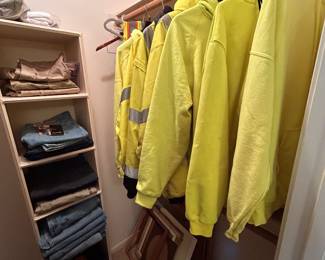 Men's Large