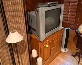 VINTAGE TV SOLD