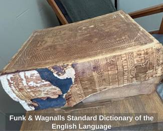 Funk Wagnalls Standard Dictionary of the English Language second image
