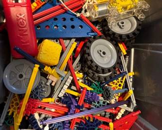 KNEX Building Set with Instructions second image