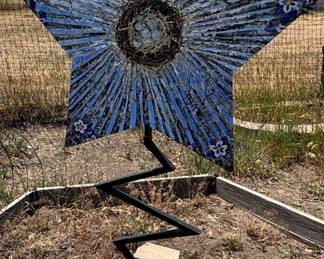 HandPainted Folk Art Star Garden Sculpture From Castle Rock Fundraiser