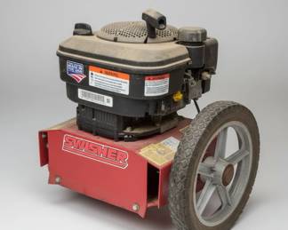 Swisher inch Tiller with Briggs Stratton . HP Engine fourth image